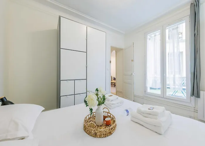 Апартаменты Near Republique - Mobility Lease *